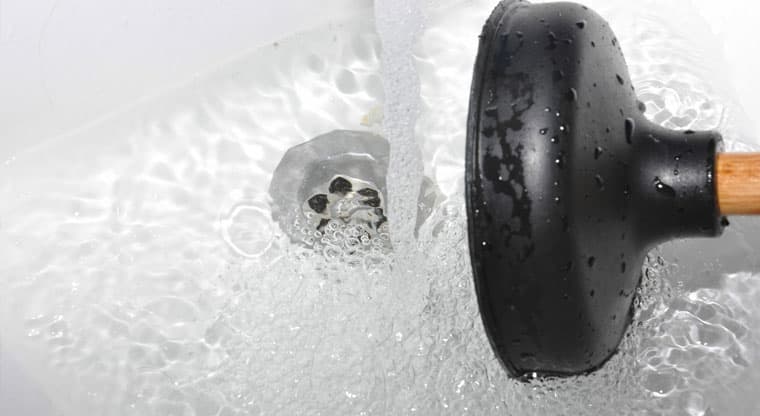 Signs You Need Professional Drain Cleaning (Before It’s Too Late)